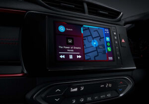 audio__0001_7advancedcapacitivetouchscreendisplayaudio_smartphoneconnection_ssuv_hpm__1666710516104