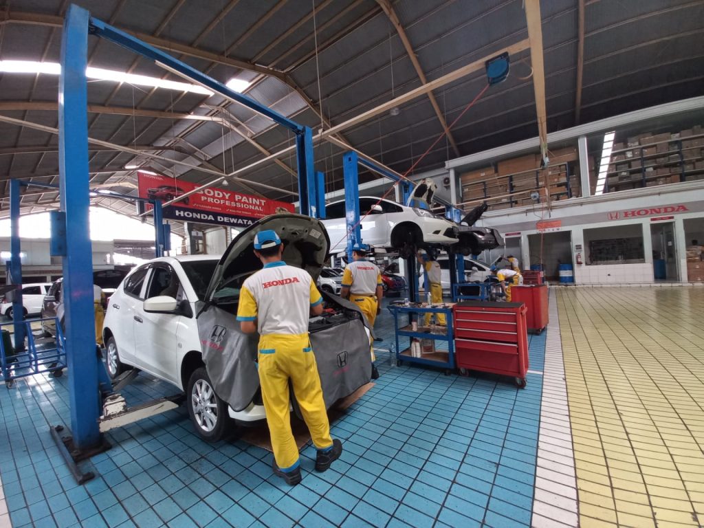 Bengkel Mobil Honda
